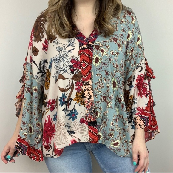 Garden Party Floral Patchwork Top Vanilla Umgee - Picture 8 of 8